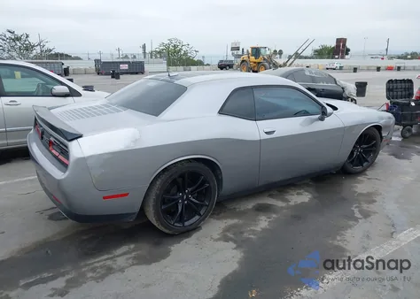 2017 Dodge Challenger Sxt from USA, damaged, VIN 2C3CDZAG9HH599994
